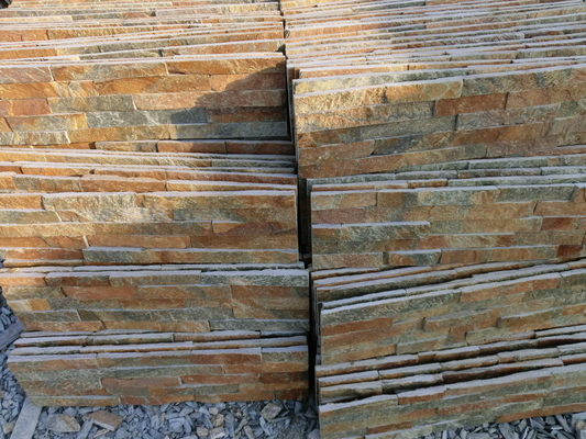 China Rustic Quartzite Culture Stone Natural Stone Cladding Real Stone Veneer Fireplace Stacked Stone supplier
