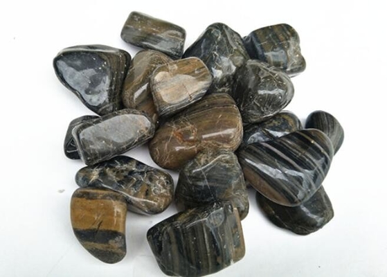 China Polished Pebble Stones with Grain, Cobble Stones, River Stones,Cobble River Pebbles,Landscaping Pebbles supplier
